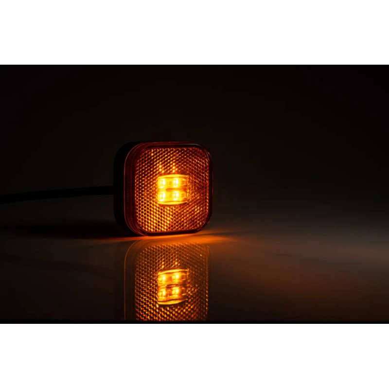 Ce feu de gabarit de la marque FRISTOM est vendu par SOPLA